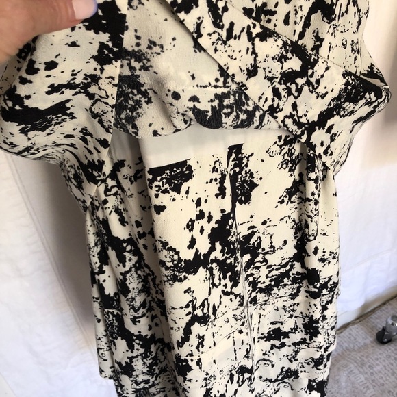 Banana Republic tiered shift dress size 10 - Picture 3 of 10